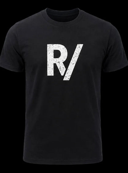 I’m not old. Tee - Black